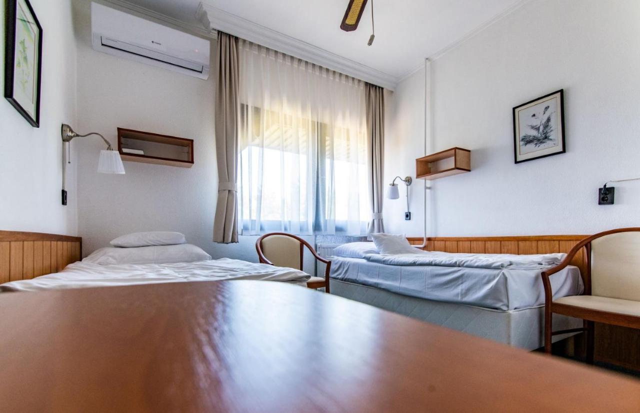 Hotel Jogar Balatonföldvár Extérieur photo