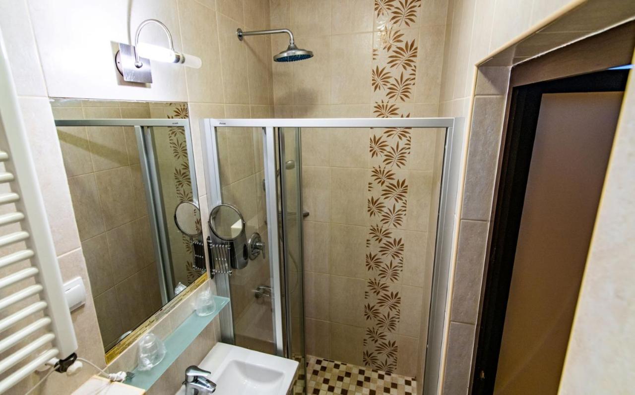 Hotel Jogar Balatonföldvár Extérieur photo