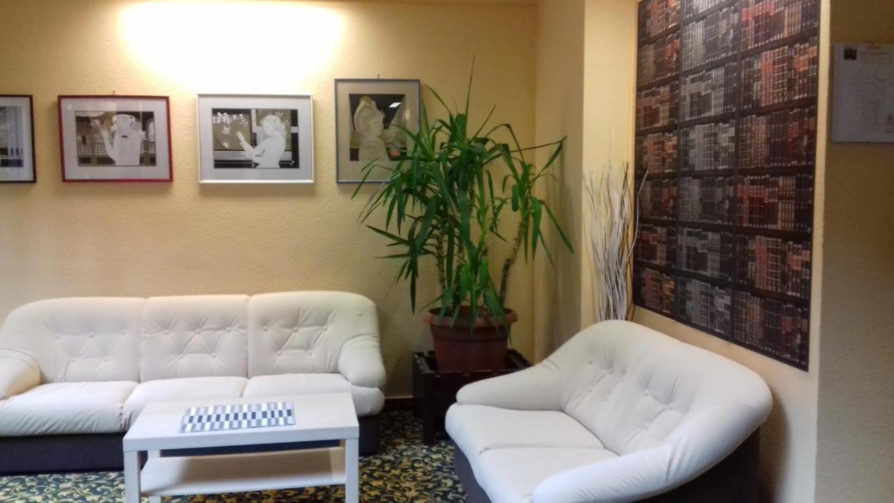 Hotel Jogar Balatonföldvár Extérieur photo